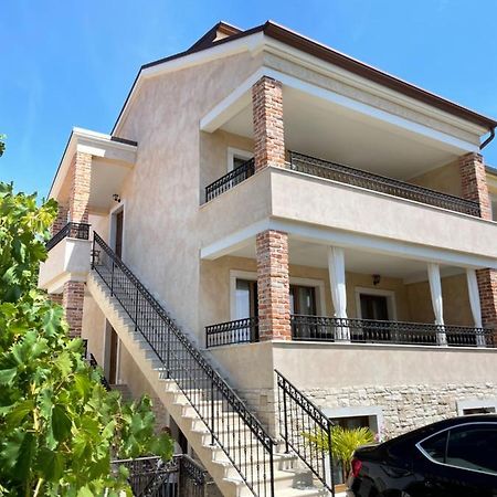 Apartments Sanja Pinezići Exterior foto